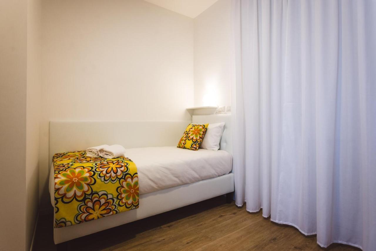 Angelina Rooms In Rome Exterior photo